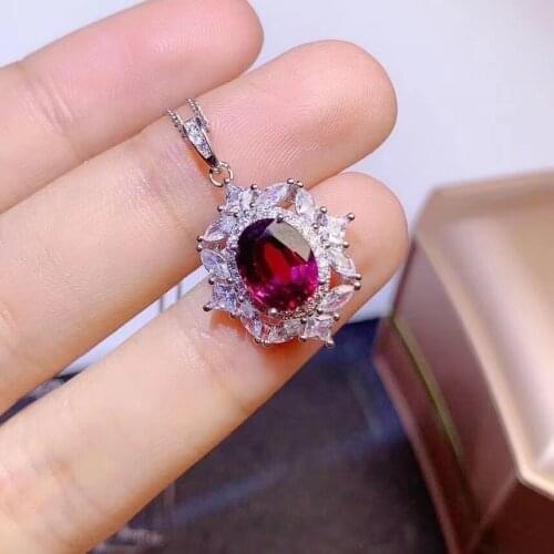 Dazzling Gemstone Pendant for Daily Wear 7mm*9mm VVS Grade Natural Garnet Pendant 925 Silver Garnet Jewelry Brithday Gift