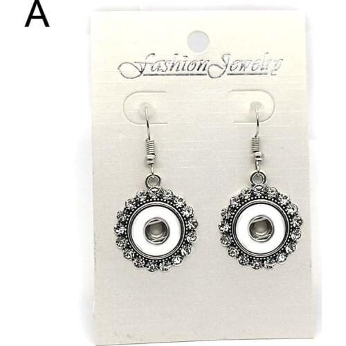 High quality 017 Rhinestones Butterfly 12mm Snap Button Earring For Women Charms White K Plated Design Snaps Earrings Jewelry