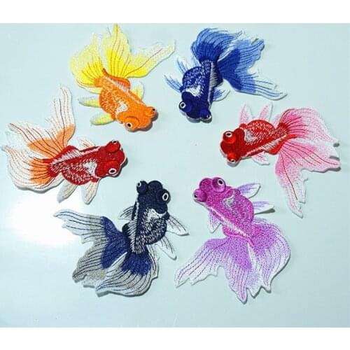 Fashion Color Fish Embroidered Patches Sewing Stickers For Clothing Applique Diy Accessories Embroidered Goldfish Cloth Sticker