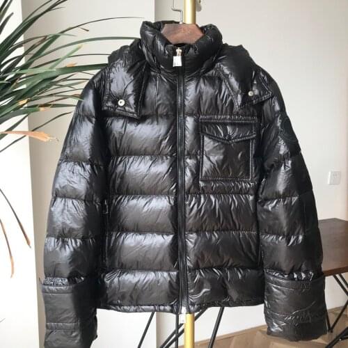 2021 Winter New Fashion Casual Loose Down Jacket 90% White Duck Down Black Short Long Sleeve Hooded Jacket Women