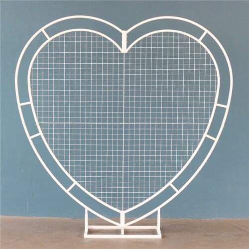 【NEW】HVAYI Wedding Props Wrought Iron Grid Heart-Shaped Arch Artificial Flower Decoration Geometric Shelf Party Stage Background