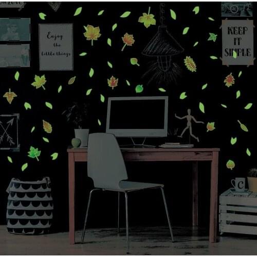 Zollor 3PCS Maple Leaf Luminous Wall Sticker Bedroom Childrens Room Background Self-adhesive Fluorescence Decorative Stickers