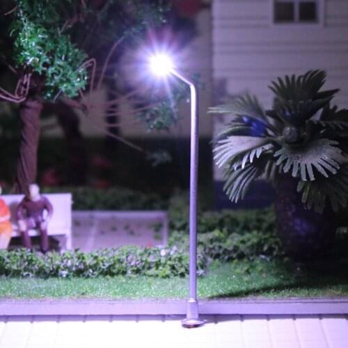 10pcs Model Trains HO TT Scale 1:100 Street Light Lamps 5cm Bright White LEDs T91