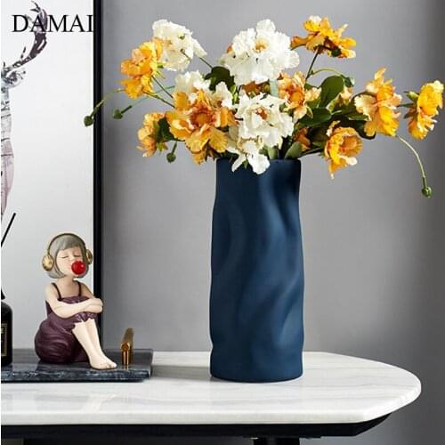 Modern Vase Nordic Dried Flowers Vases Home Decor Floot Plant Pots Decorative Living Room Ornaments Coffee Table Accessories