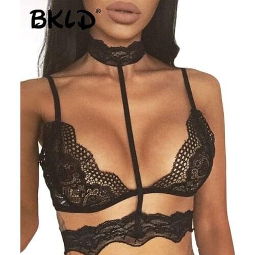 BKLD 2018 New Tops Spaghetti Strap Ladies Camisole Black White Lace Bralette Sexy Tank Tops Women Summer Halter Crop Top