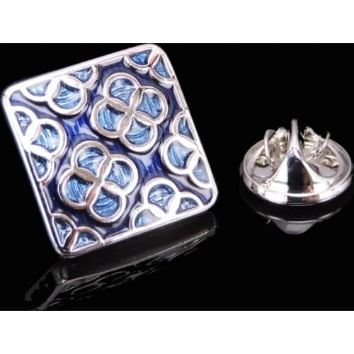 High quality enamel craft blue clover Brooch mens Lapel Pin clothing backpack badge Wedding Jewelry