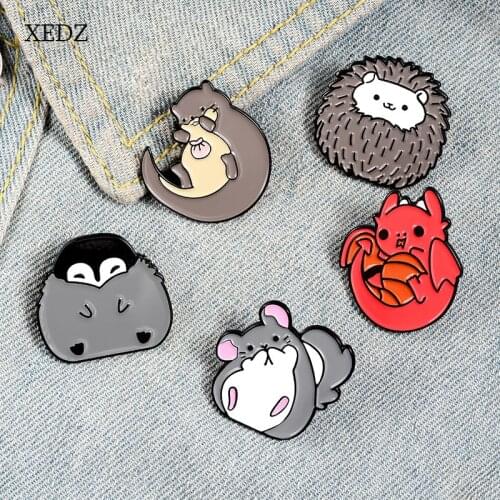 XEDZ Cartoon cute penguin crayfish cat hedgehog mouse animal enamel pin men and women metal badge punk clothes lapel brooch gift