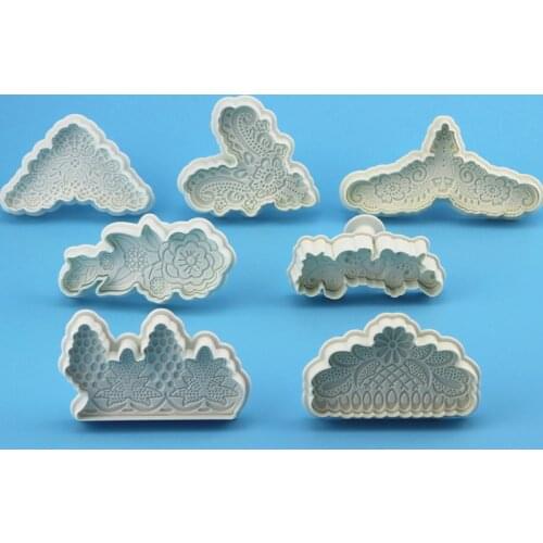 1PC Lace Polygon Plunger Fondant Molds Cutters Embosser Sugar Craft Flower Heart Crown Moulds Cake Dessert Decoration DIY Tools