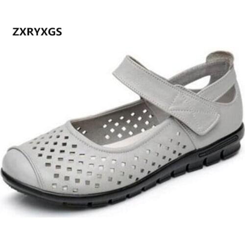 New Fashion Hollow Genuinel Leather Shoes Women Summer Sandals Flat Plus Size Comfort Middle-aged Women Shoes Casual Sandals
