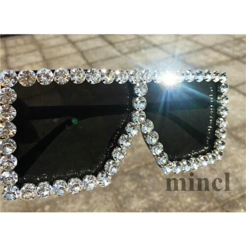 MINCL Summer Sunglasses Women Brand Designer Retro Sunglasses Rhinestone Luxury Vintage Oversize Fashion Shades Ladies uv400 NX
