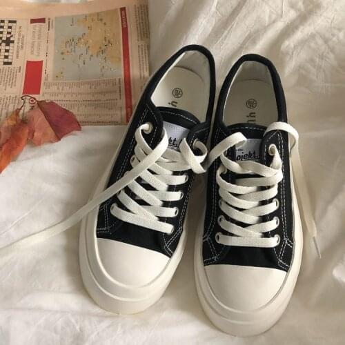 Womens Skateboard Shoes Vulcanized Breathable Canvas Sneakers Classic Lightweight Black Flat Allstar Skateboarding Sport Shoes