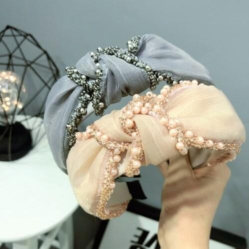 Fashion Wide Edge White Pearl Knoted Hair Band Bohemian Sweet Antiskid And Simple Hair Band