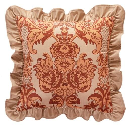 Red Luxury Decorative European Throw Pillow Cover 18 Inch Soft Velvet Floral Cushion Case With Tassels for Couch Bedroom Car