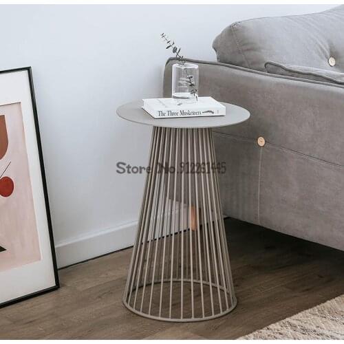 Nordic light luxury living room sofa side table side table wrought iron modern minimalist round corner table coffee table