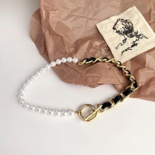 SRCOI New Trendy Imitation Pearls Stitching Leather Winding Chain Necklace Women Simple OT Buckle Clavicle Chain Party Jewelry