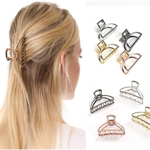 Women Geometric Hair Claw Solid Color Hair Crab Retro Moon Shape Pearl Hair Clips Make UP Hair Accessories Small Size Hairpin