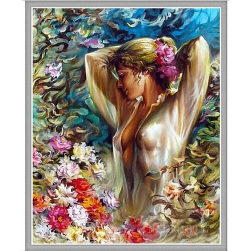 Diamond Embroidery Woman Who Bathed The Petals 5D Diy Diamond Painting Cross Stitch Full Square 3D Diamond Mosaic Decorative Kit