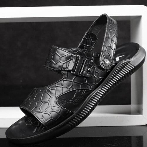 Summer beach shoes men sandals casual solid dual use flats classic new male shoes fashion sandals