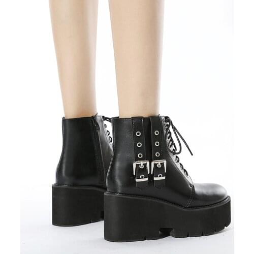 Leather Gothic Black Boots Women Heel Sexy Chain Chunky Heel Platform Boots Female Punk Style Ankle Boots Zipper589