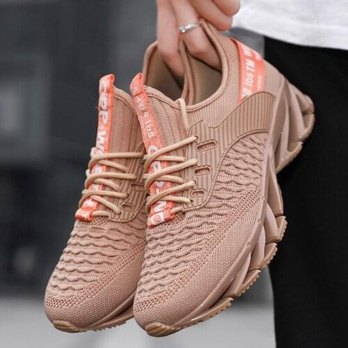 2021 Male Summer Autumn Blade Running Shoes Men Outdoor Sport Flats Breathable Sneakers Air Mesh Upper Anti-slip Gym Trainers