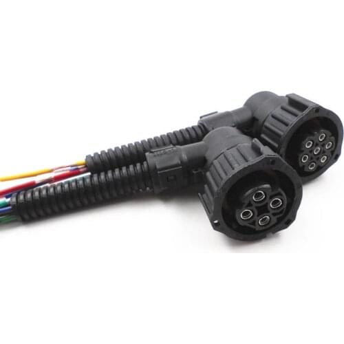 Trucks Foglight Turn Signal Plug Car Tail Lamp Socket for FAW J6