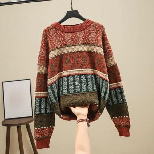 Autumn Winter Womens Sweater Nordic Style Round Neck Retro Jacquard Pullover Sweater New Loose Casual Knitted Sweaters
