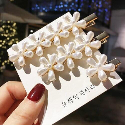 New Four Flower Pearl hairpin elegant and simple small flower duck beak clip banger hair accessories