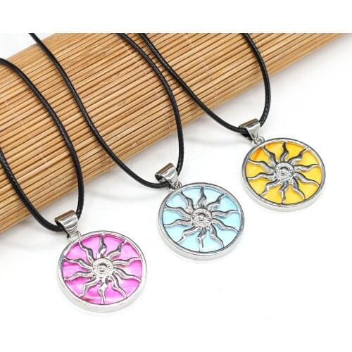 Natural Shell Pendant Necklace Round Multiple Color Dyed Shell Abalone Shell Charms Long Wax Thread for Jewelry Necklace