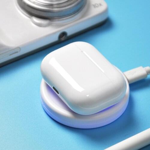 2020 new High quality 2 in 1 Universal 3W Mini Wireless Anti-slip Phone Earphone Smart Charger Adapter Desktop Adapter