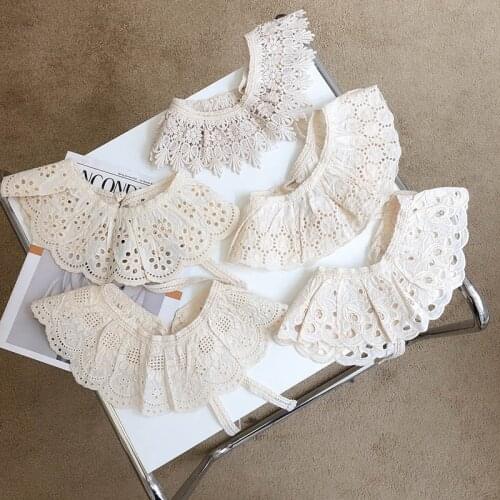 Korea Baby Bibs Lace White Laces Embroidery Collar Girls Scarf Collar With Bow Tie DIY Clothing Accessory Hollow Shawl Baberos