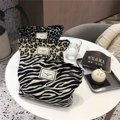 Women Leopard Makeup Bags High-capacity Canvas Zipper Cosmetic Bag Portable Multi-function Travel Necessaries Beauty Case Lady