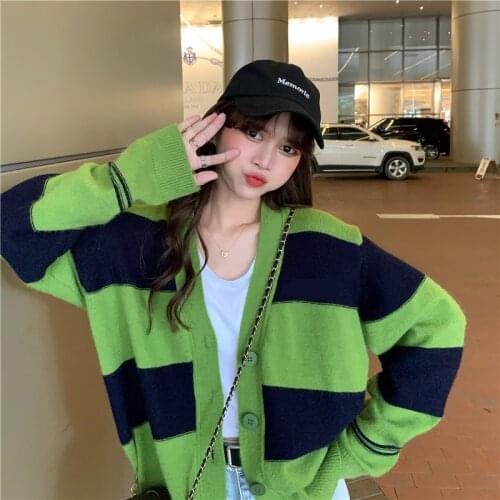 2021 Ladies Green Knit Cardigan Sweater Falling Shoulder Chic Striped Patchwork Korean Knitting Short Style All-match Fashion