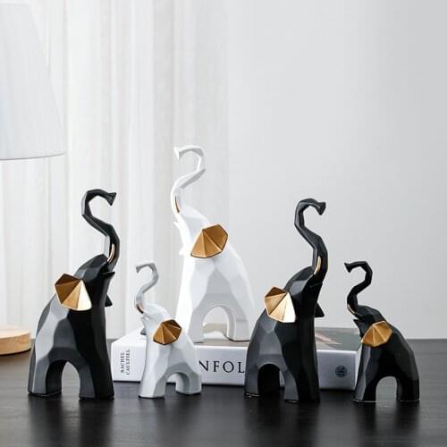 Resin Sculpture Elephant Statue for Home Decor Resin Animal Figurine Living Room Decoration Nordic Home Decor