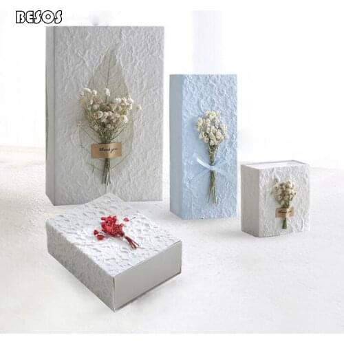 High-grade Pink Blue White Dried Flower Pull-out Party Wedding Valentines Day Perfume Purse Belt Ring Cardboard Paper Gift Box