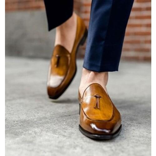 Male Formal Footwear Men Loafers Patent Leather Brown Slip On Tassel Loafers Wedding Party Shoes Men casual Shoes Big Size 38-48