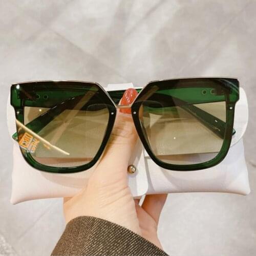 Summer Driving Sunglasses Ladies Square Green Shades For Women Classic Brand Designer Fashion 2021 Trendy Sun Glasses Vintage