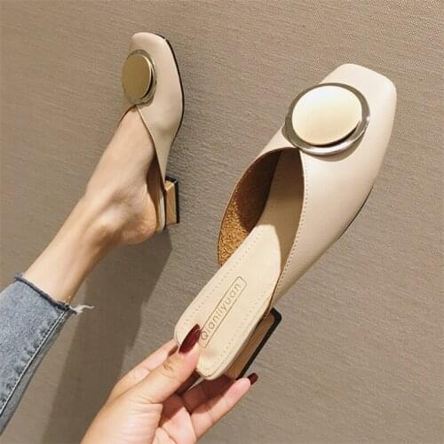 2021 Brand Designer Women Slippers Slip On Mules Flat Heel Casual Shoes British Buckle Slides Wooden Block Heels Summer Footwear