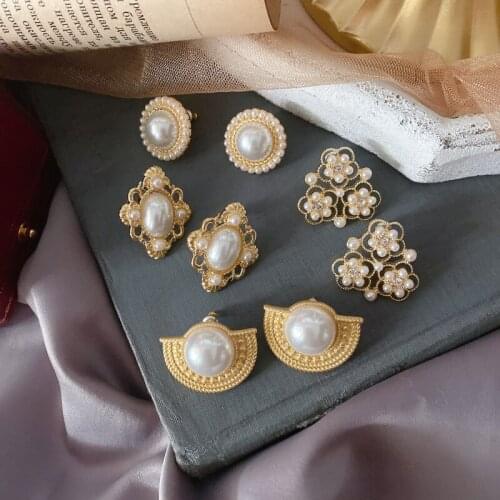Let s go with me retro Dong Vintage Baroque Pearl 925 pin earrings with French light luxury Earrings