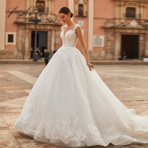 Fmogl Sexy Backless Cap Sleeve Lace Vintage Wedding Dresses 2021 Luxury Scoop Appliques Beaded Court Train A Line Bridal Gowns