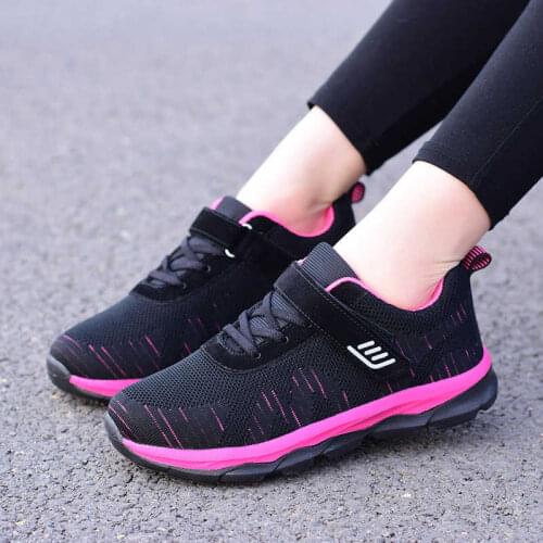 Fashion Sneakers for Women Thick Bottom Non-slip Womens Shoe 2021 Low Top Velcro Sneakers Woman Fly Weaving Womens Shoes 95E