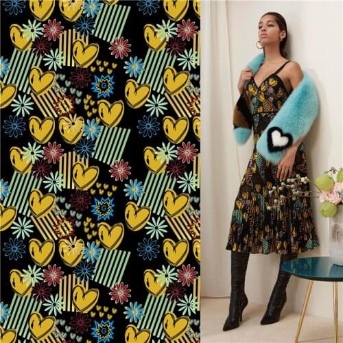 Polyester stretch fabric dress heart-shaped pattern printed fabric thin dress fabric diy clothes shirt patchwork 027