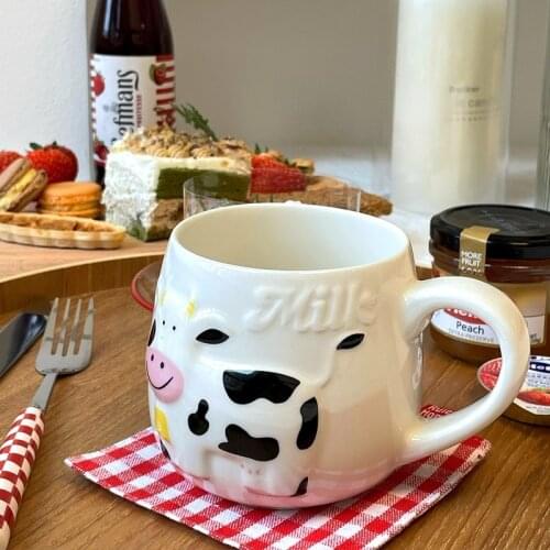 414ml Embossed cow ceramic cup Cartoon animal high temperature resistant ceramic cup with handle A cup of milk every morning