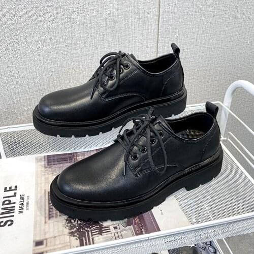 High Quality Brand Mens Thick Sole Tooling Shoes Black Classic Men Leather Shoes Designer 2021 Casual Leisure Business Footwear
