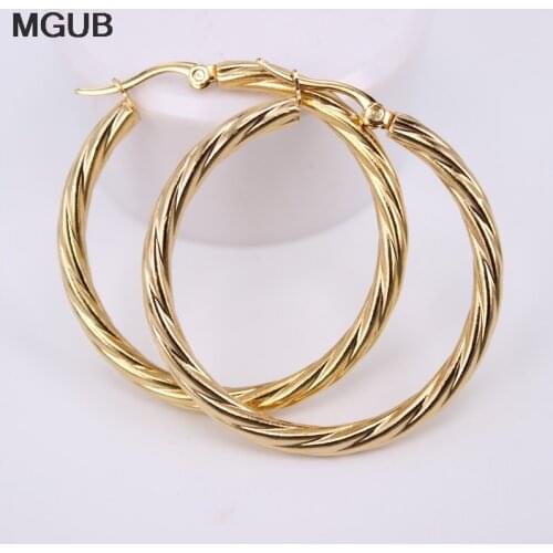 MGUB Trendy simple Gold Color Round Circle Hoop Earrings For Women anniversary engagement gift part LH619