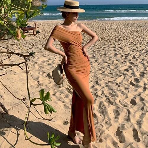 New Arrival Fashion Summer High Split Long Party Dress Women OL Elegant Beach Sexy One-shoulder Strapless Folds Bodycon Dress