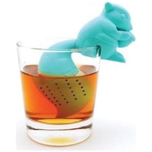 Creative silicone tea maker cute animal tea maker tea leaking squirrel tail tea maker tea strainer