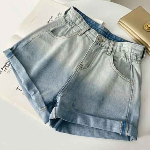 Women 2021 Summer Fashion Gradient Color Shorts Female High Waist Hemming Cuffed Denim Shorts Ladies Loose Hto Shorts Y81