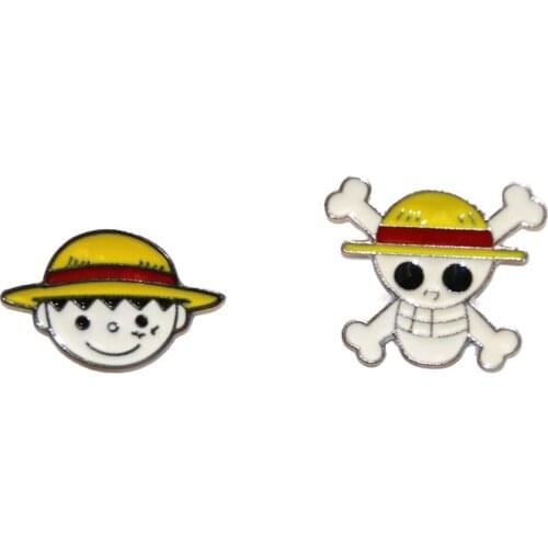 1pcs Cute Cartoon Pirate straw hat boy metal Badges Brooch lapel Pin For Women Clothes On The Backpack Accessories jewelry