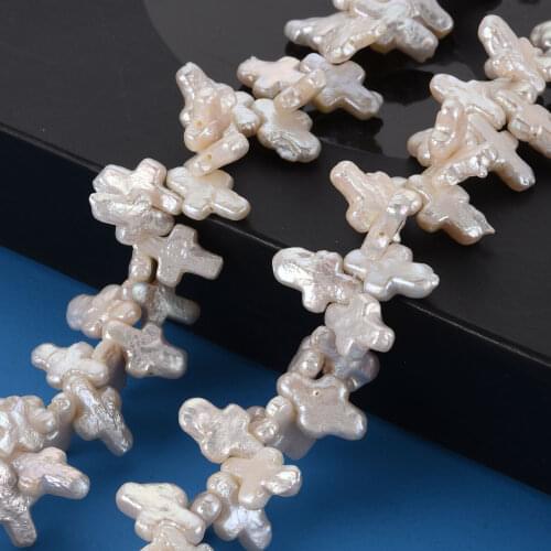 About 26pcs/Strand Black Spray Paint Freshwater Shell Square Charms pendants for Bracelet necklace DIY jewelry making Decor