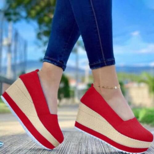 2021 New Female Flat Shoes Summer Vulcanized Shoes Solid Thick Bottom Womens Sandals Fashion Casual Woven Style Women Shoes